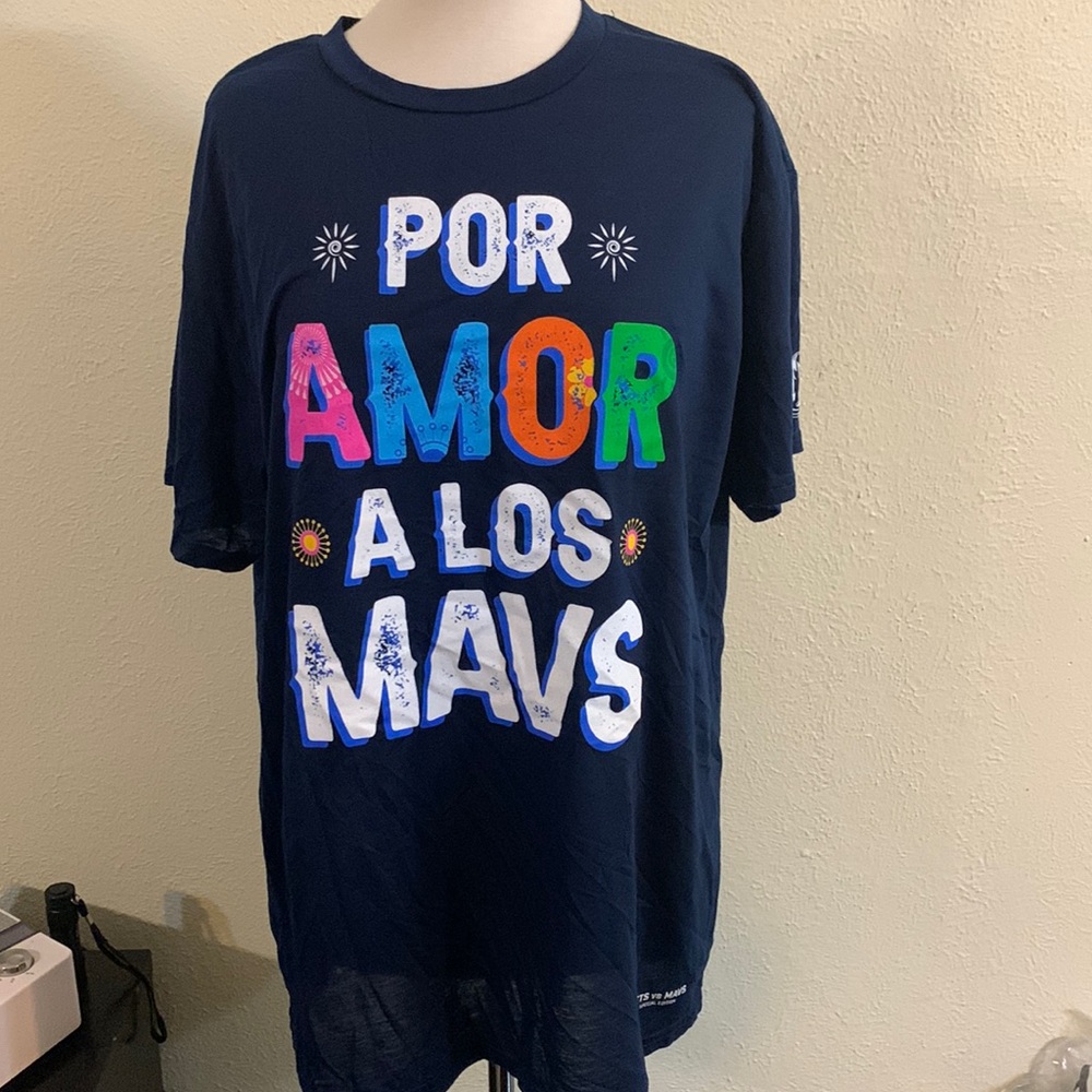 Dallas Mavericks T-shirt XL